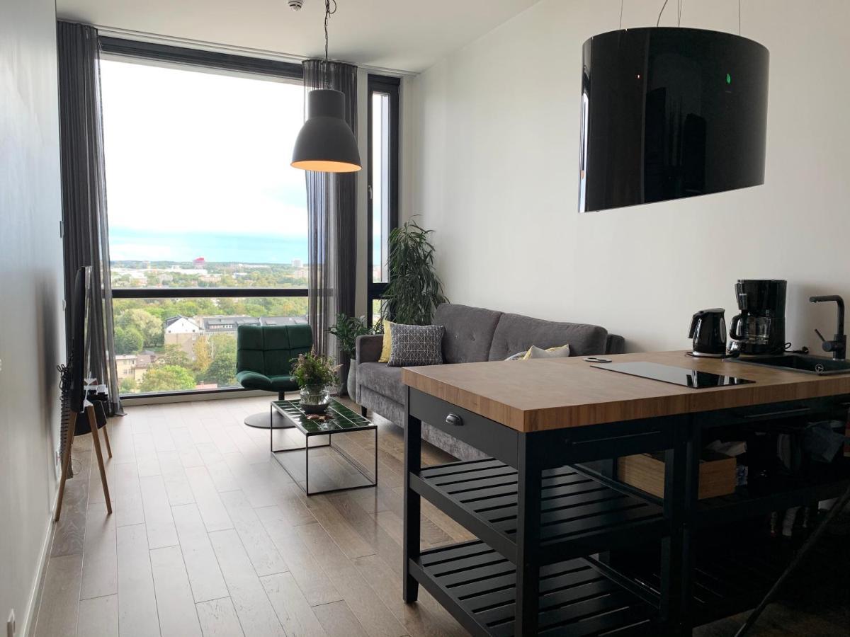 Orange Apartments Tower & Free Parking Reval Esterno foto