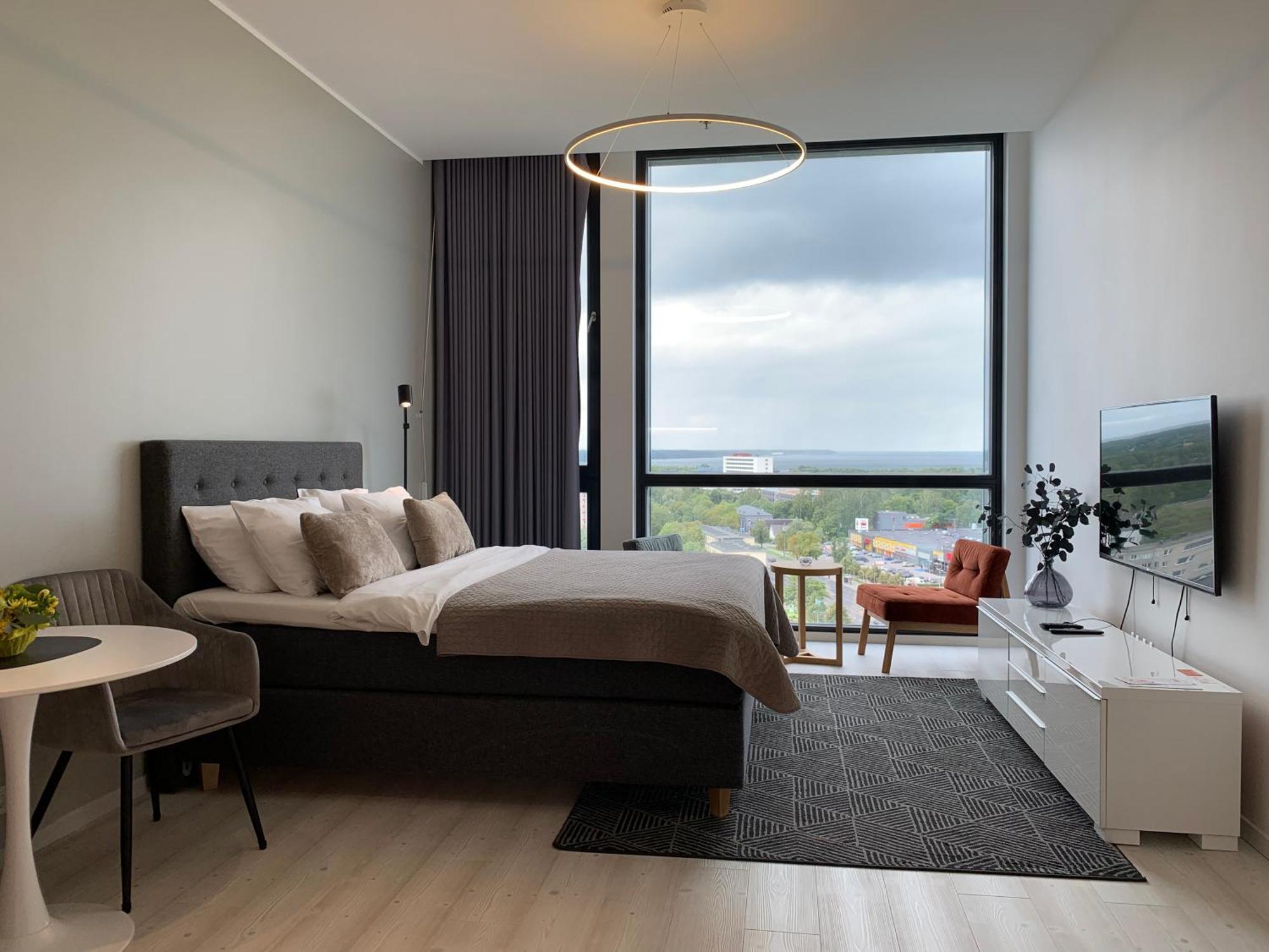Orange Apartments Tower & Free Parking Reval Esterno foto