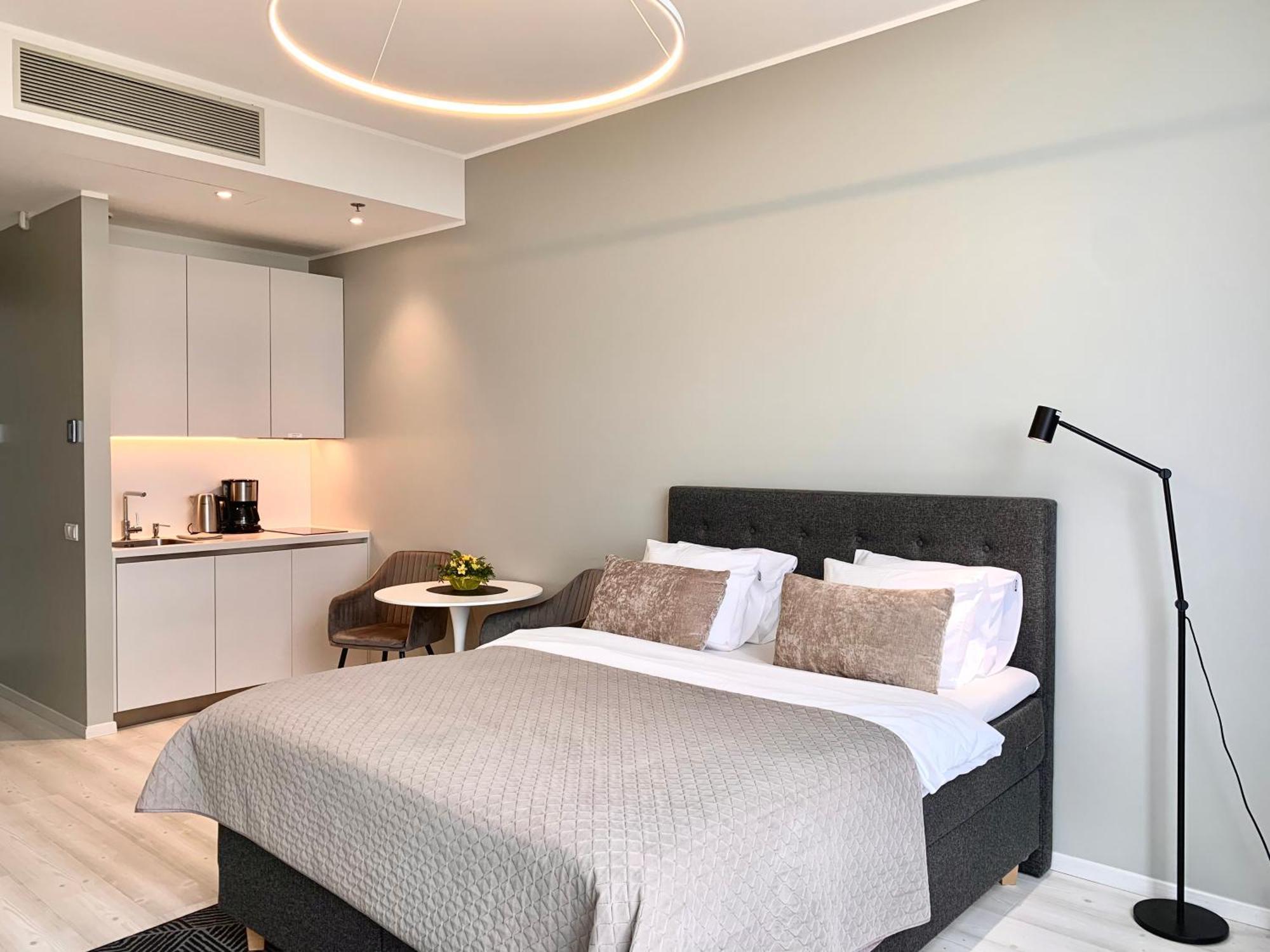 Orange Apartments Tower & Free Parking Reval Esterno foto