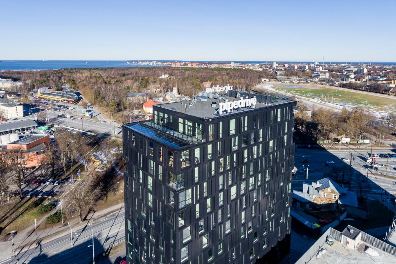 Orange Apartments Tower & Free Parking Reval Esterno foto